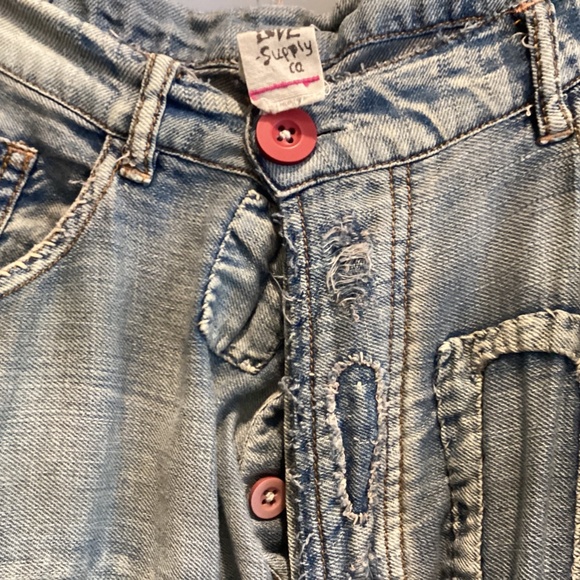 Magnolia Pearl Jeans - Picture 3 of 6